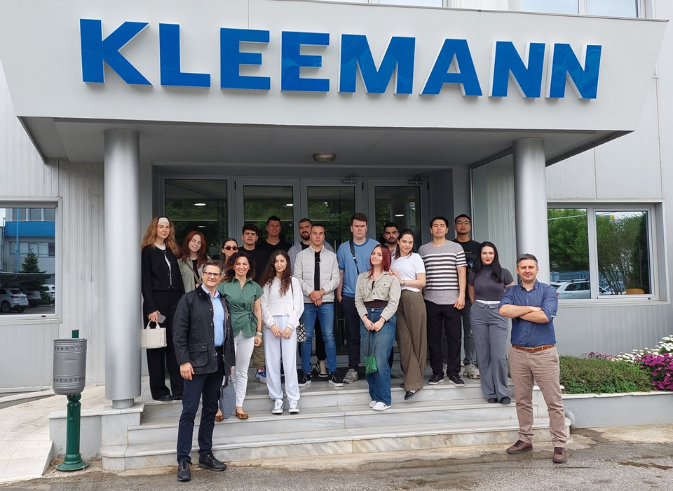 A Day at KLEEMANN - CITY College students visit a leading lift manufacturer