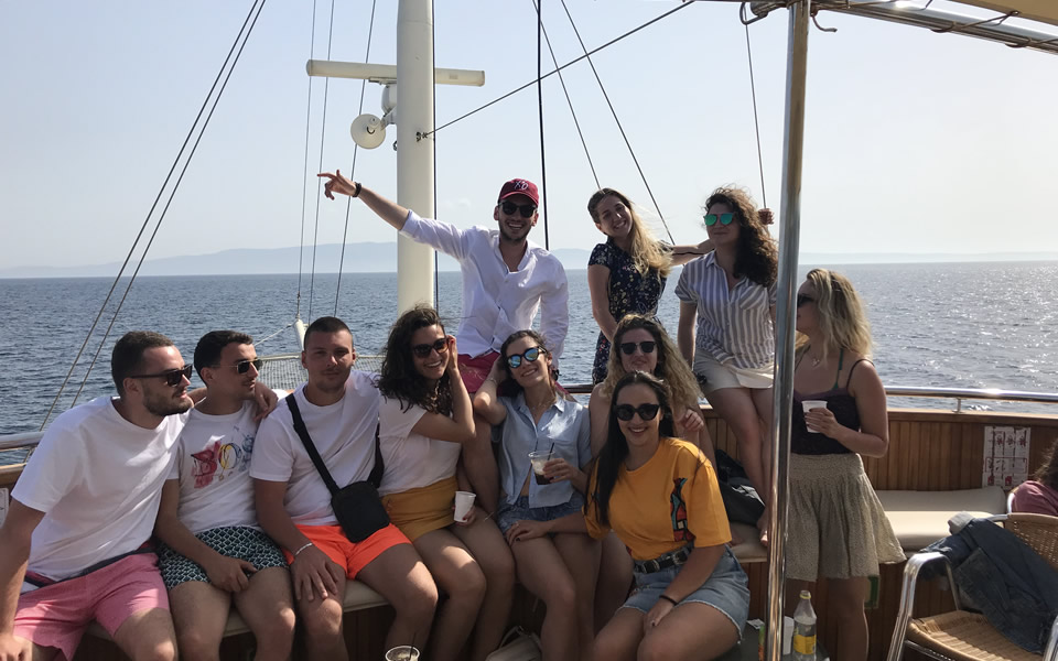 Our students celebrated this year’s 1st of May holiday with a boat trip to Chalkidiki, organised by the International Faculty Students’ Union (CSU)