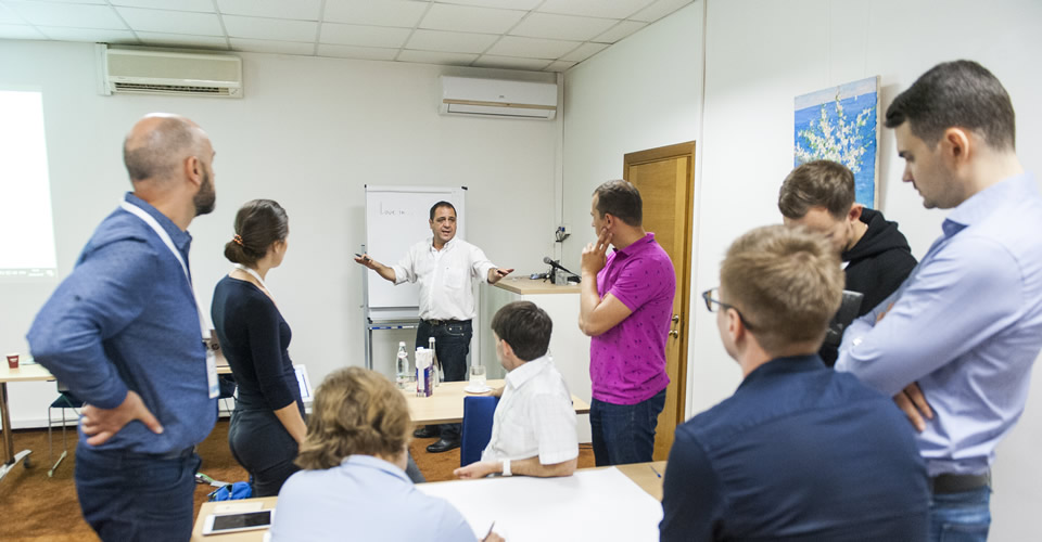 Mr. Liassides delivers module on Marketing Communications in Kyiv